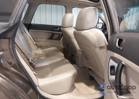 2008 Subaru Outback 3.0R L.l. Bean Edition z USA, uszkodzony, nr VIN 4S4BP86C284347754